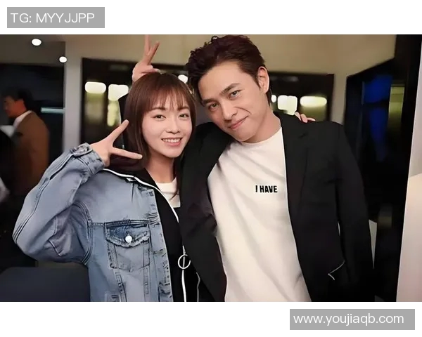 当篮球巨星邂逅足球明星他们的爱情故事引发的热议与感动