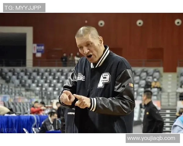 篮球明星pd的成长之路与传奇故事揭秘篮球场上的荣耀与挑战